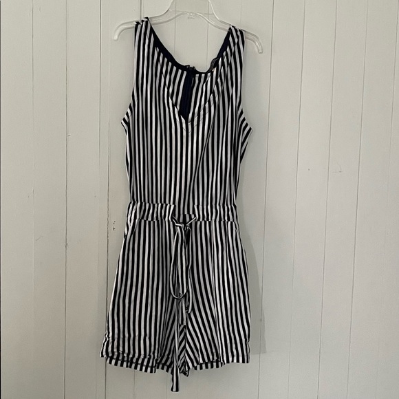 MDS Stripes M Amanda navy-White striped shorts Romper - Picture 2 of 14